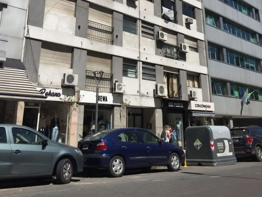 Calle 48 600, Piso 9