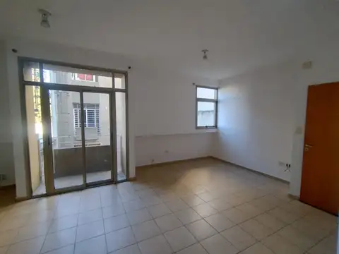16 e/ 66 y 67 1600, Piso 1
