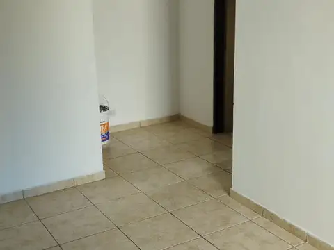 Departamento en Alquiler en Villa Sarmiento, $ 500.000