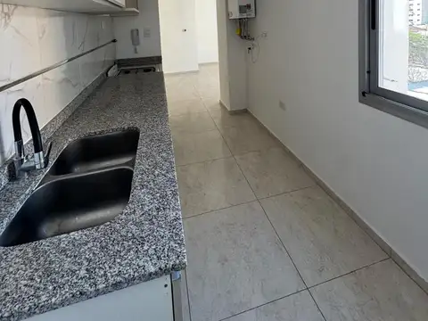 Departamento en Alquiler en General Paz, $ 620.000