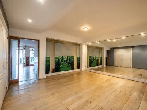 Casa en Venta en Villa Sarmiento, USD 215.000