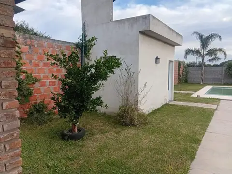 Casa en Venta con 1 cochera