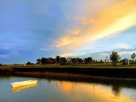 Terreno en venta - 1000 mts2 - Campos de La Enriqueta