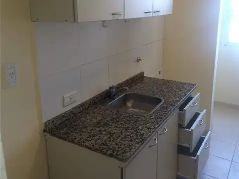Departamento en Alquiler con 1 cocheras