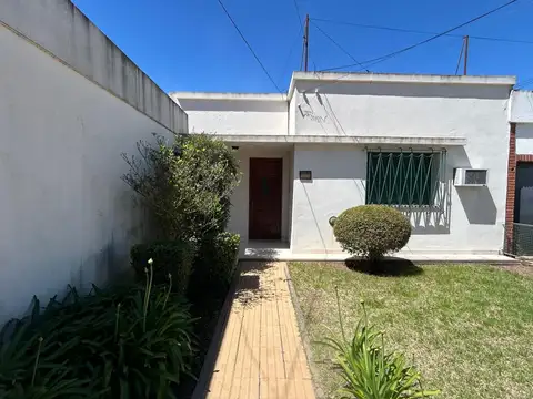 GALPON CENTRICO CON CASA Y LOCAL
