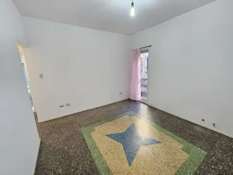 Venta 2 Amb Luminoso en Boedo