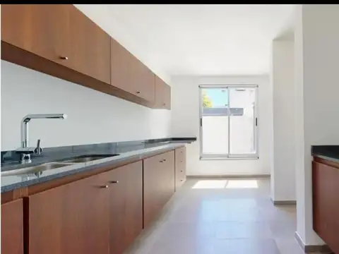 Casa en Venta en City Bell, USD 150.000