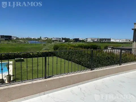 Casa en Golf de Canton con Pisicina en Venta PG