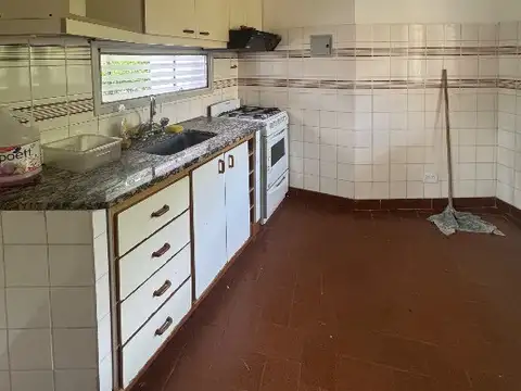 Depto Tipo Casa en Alquiler 35 años