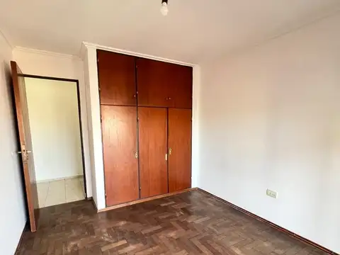 Departamento 4 ambientes con 1 baño