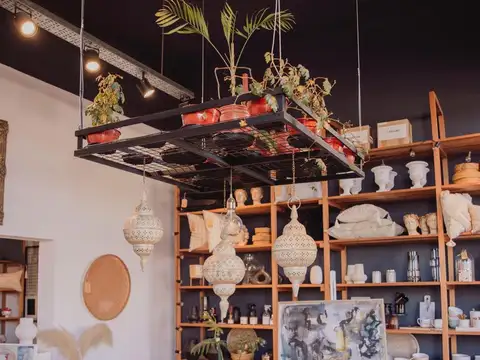 Hermoso local en Calle 11 y 28