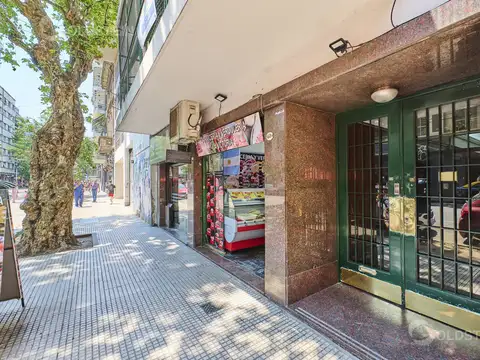 Departamento de 4 ambientes con dependencia en Almagro