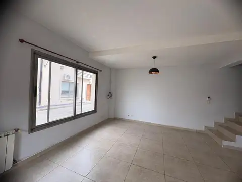 Departamento en Alquiler en Campana, $ 1.100.000