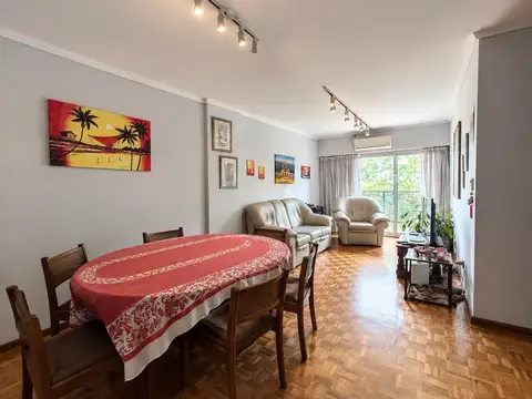 Oportunidad departamento 5 amb   dep en Lomas De Zamora