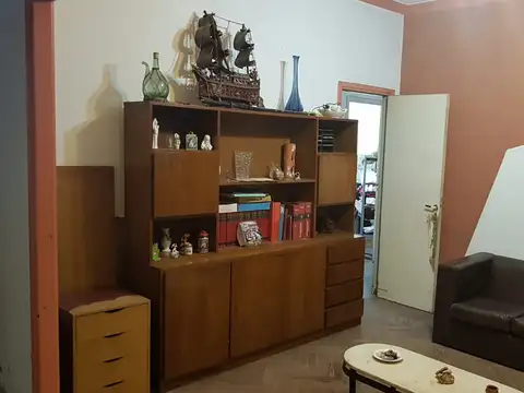 Depto Tipo Casa en Venta en Versalles, USD 89.000