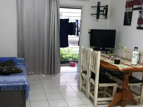 Departamento De 2 Dormitorios En Alquiler!!