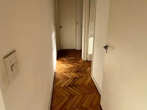 Departamento en Alquiler en Almagro, $ 900.000