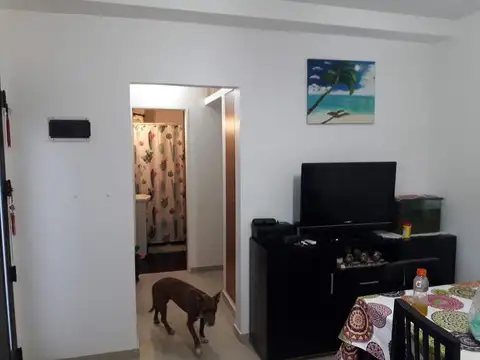 Depto Tipo Casa en Alquiler en Munro, $ 850.000