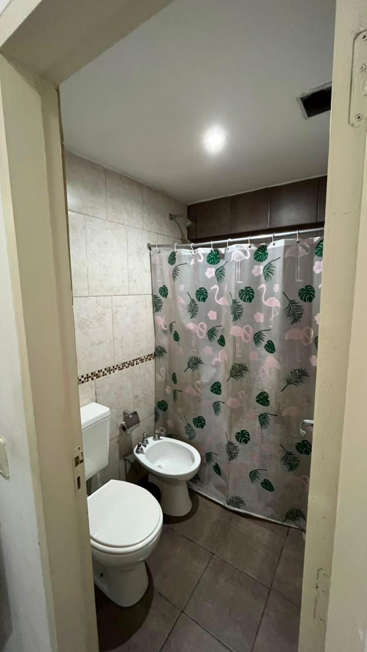 Departamento 5 ambientes con 1 baño