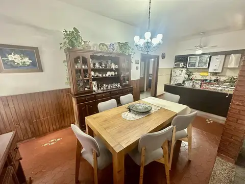 Casa en Venta con 1 cochera