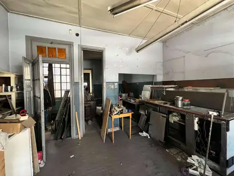 Local en Venta en Moron Sur, USD 180.000