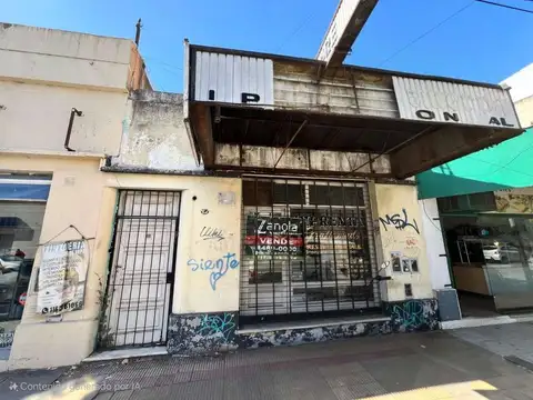 LOCAL EN VENTA moron centro
