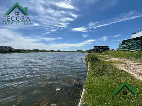 Terreno en Venta de 766,0 m2