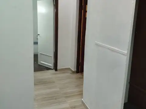 Depto Tipo Casa en Alquiler en Parque Chacabuco, $ 800.000