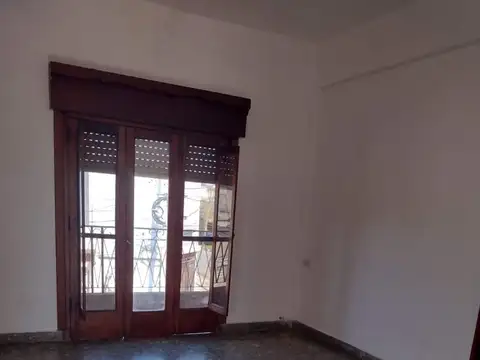 VENTA 4 DEPARTAMENTOS  JOSE L. SUAREZ