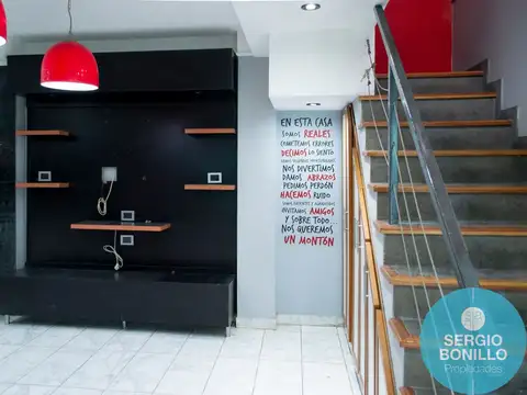 Depto Tipo Casa en Venta en Parque Avellaneda, USD 139.500