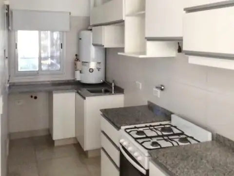 Departamento en Venta en Fisherton, USD 115.000