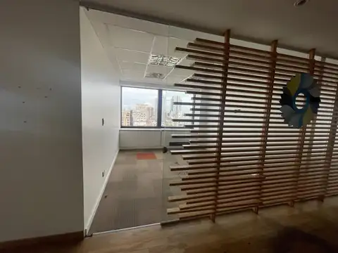 Oficina en Venta 22 años