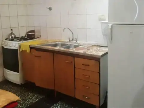 Depto Tipo Casa 3 ambientes con 1 baño