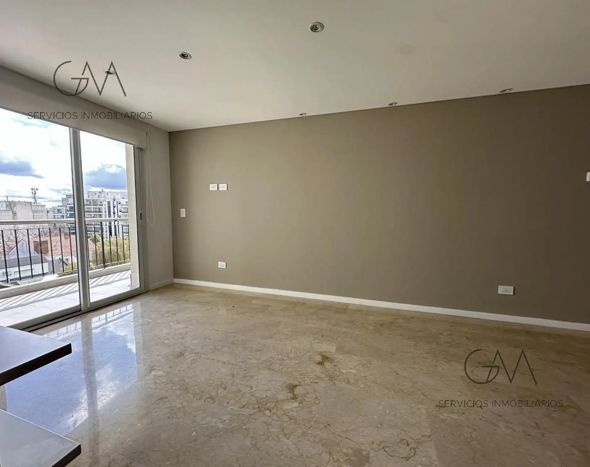 Depto 3 amb, 94m² en edificio Ripalda XX con cochera y pileta