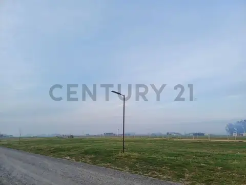 Venta de Amplio lote 1000 m2 en Barrio Polo Tres Pinos Villa de Campo General Ro