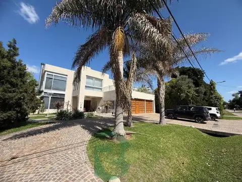 Casa en Venta en San Diego Country Club, USD 1.000.000