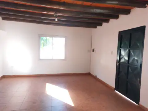 Departamento en Alquiler en Coquimbito, $ 500.000