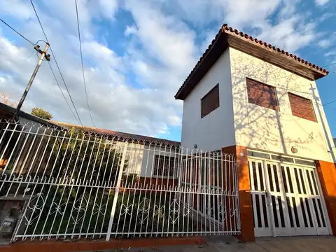 Casa 6 abientes en Venta Hudson Barrio Maritimo