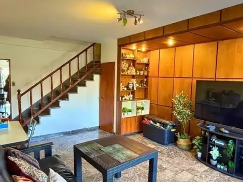 VENTA DUPLEX 4 AMBIENTES RAMOS MEJIA