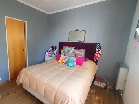 Casa 7 ambientes con 3 baños