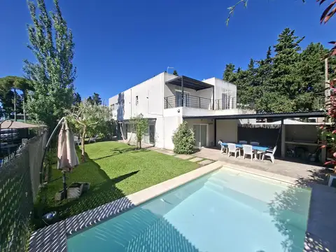 Departamento 5 ambientes con 2 baños