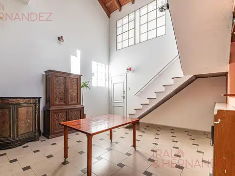 Depto Tipo Casa en Venta 56 años