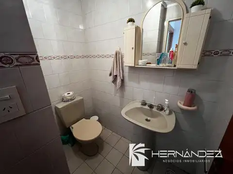 Depto Tipo Casa 3 ambientes con 2 baños