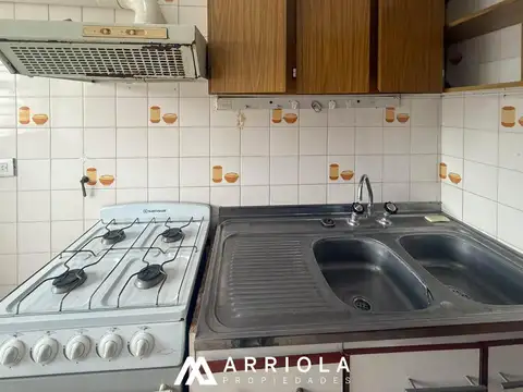 Departamento en Alquiler con 1 cocheras