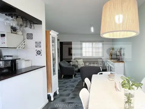 Casa 3 ambientes con 1 baño