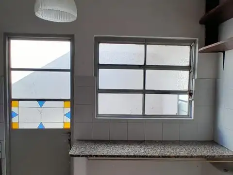 Depto Tipo Casa en Alquiler de 3 ambientes