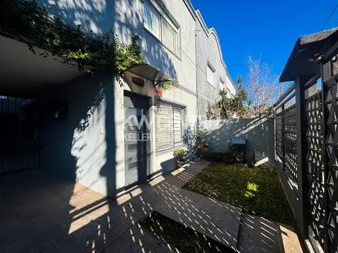 Depto Tipo Casa en Venta en Villa Adelina, USD 150.000