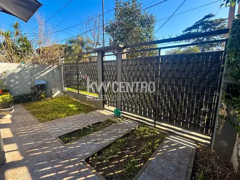 Depto Tipo Casa en Venta de 2 dormitorios