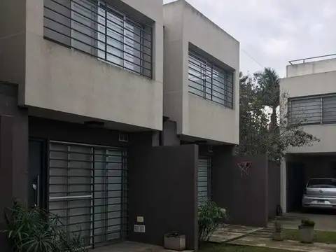 Dúplex en venta en Moreno