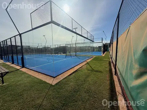 Casa en  BARRIO SAN PABLO CON PULMÓN A UN ESPACIO VERDE!